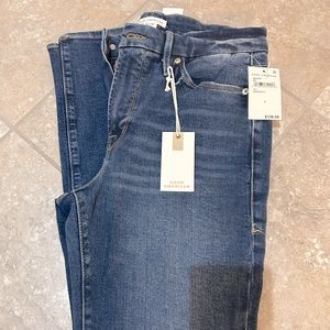 BRAND NEW, NEVER WORN Good American Good Legs Skinny Jeans Size 6